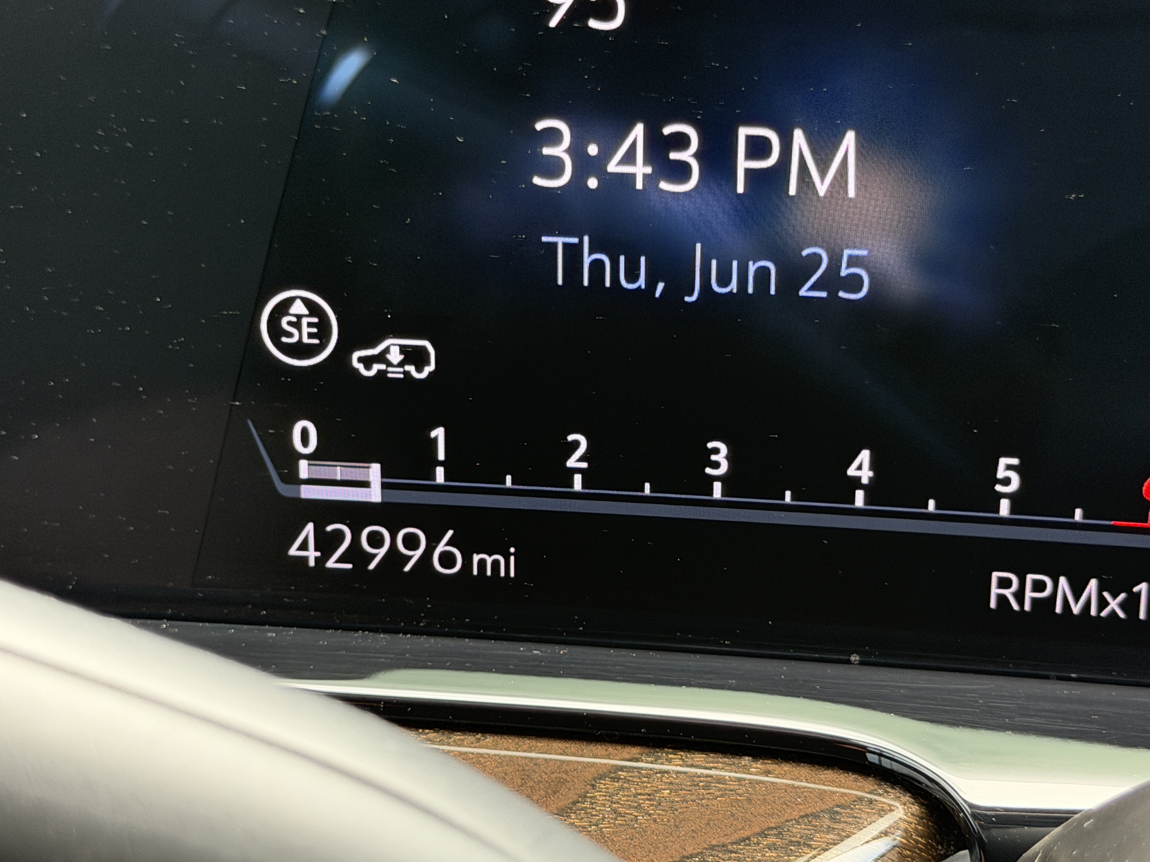 Certified 2023 Cadillac Escalade ESV Sport Platinum w/ LPO, ONYX Package AWD/4WD image 38