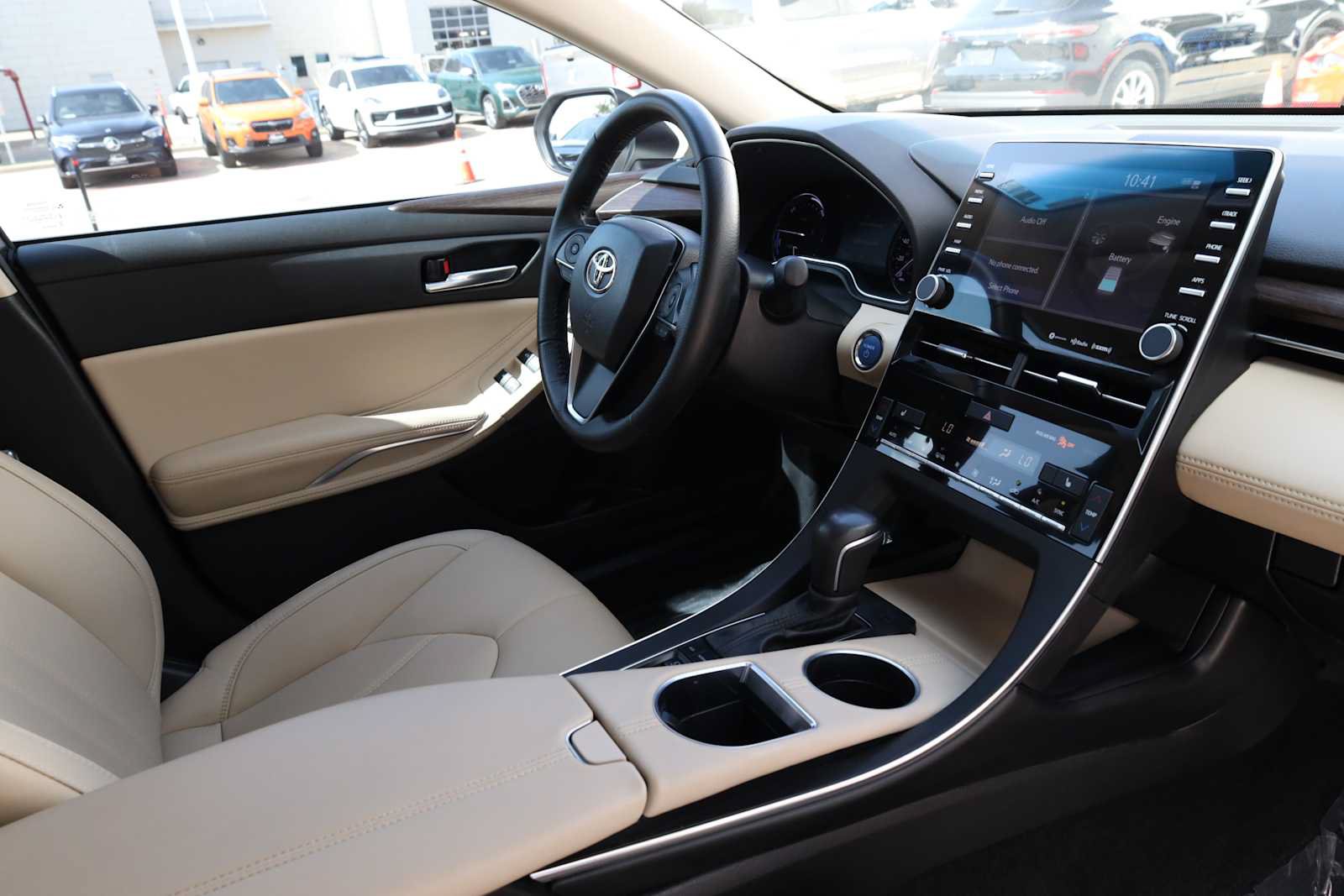 Used 2021 Toyota Avalon XLE FWD image 14