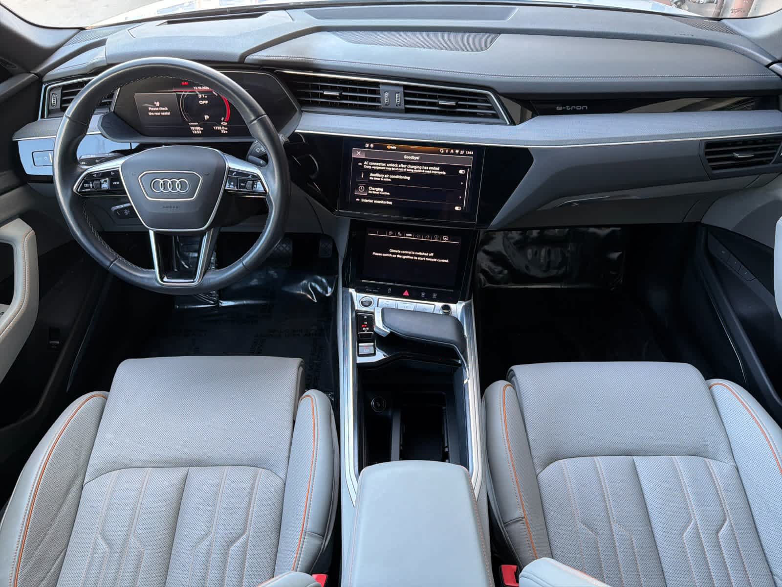 Used 2024 Audi Q8 e-tron Premium Plus w/ Prestige Package AWD/4WD image 3