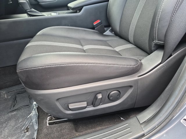 Used 2025 MAZDA CX-50 2.5 Hybrid w/ Preferred Pkg AWD/4WD image 14