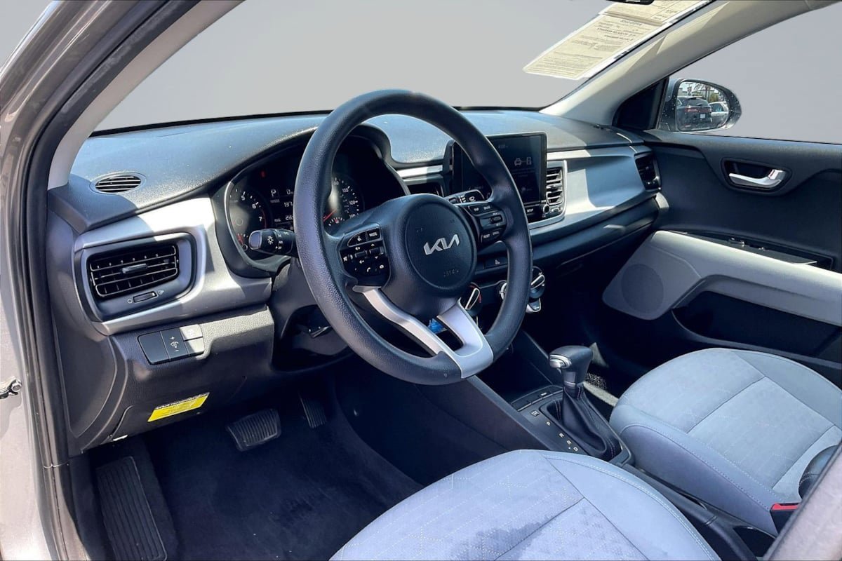 Used 2022 Kia Rio S FWD image 14