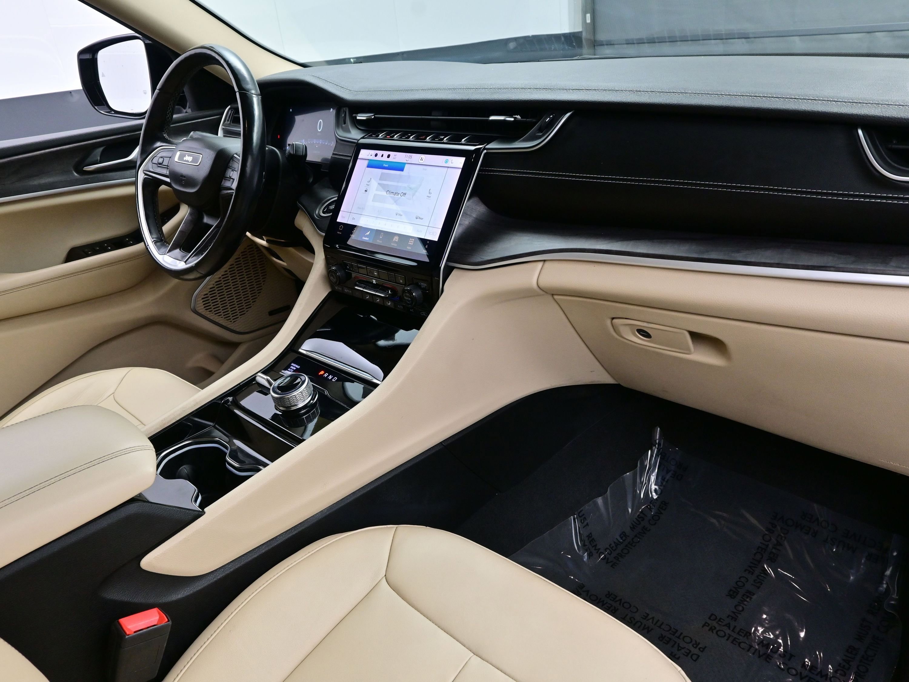 Used 2021 Jeep Grand Cherokee L Limited image 14