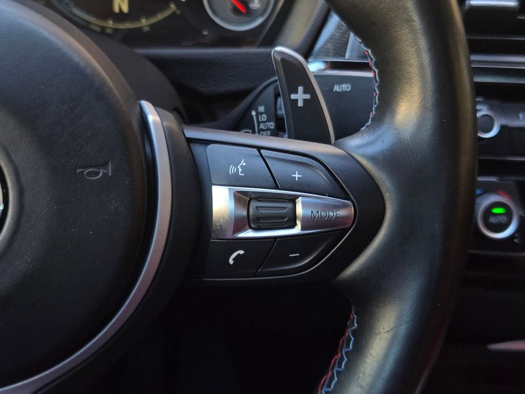 Used 2018 BMW M4 Coupe image 25