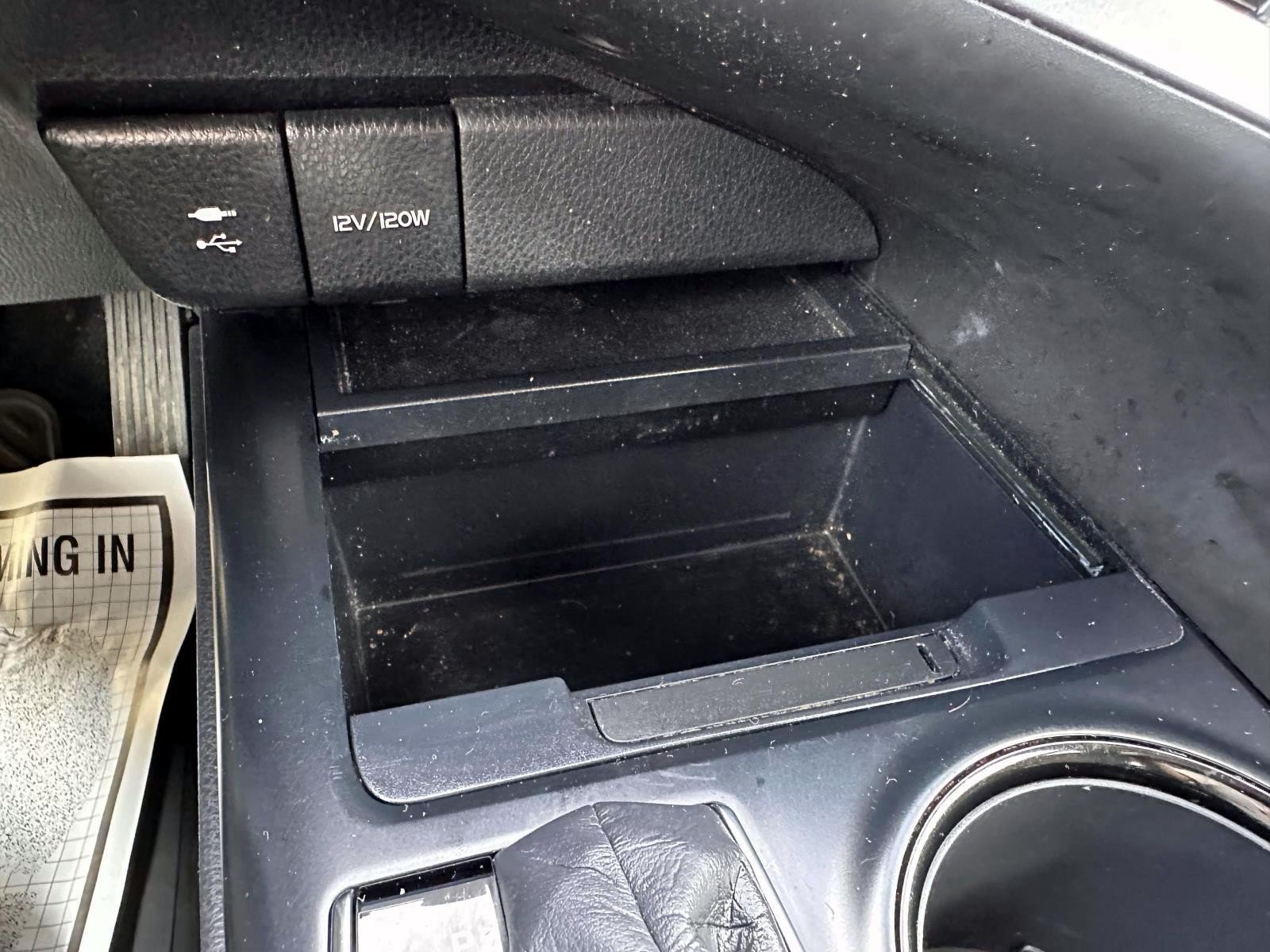 Used 2019 Toyota Camry SE FWD image 24