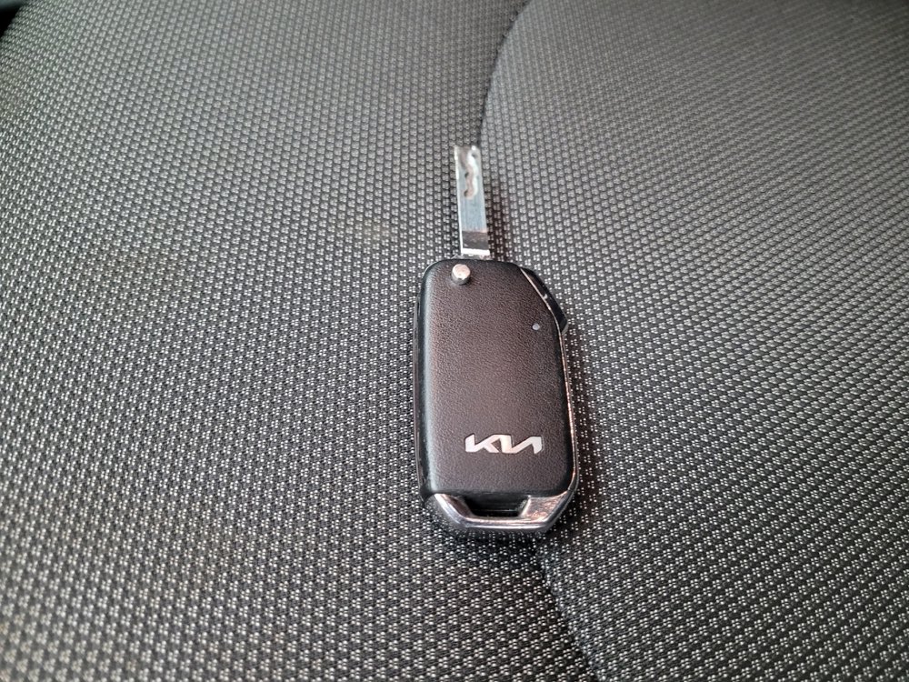 Used 2024 Kia Forte LXS image 32