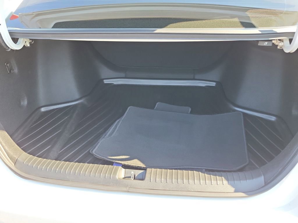 Used 2025 Honda Accord LX image 27