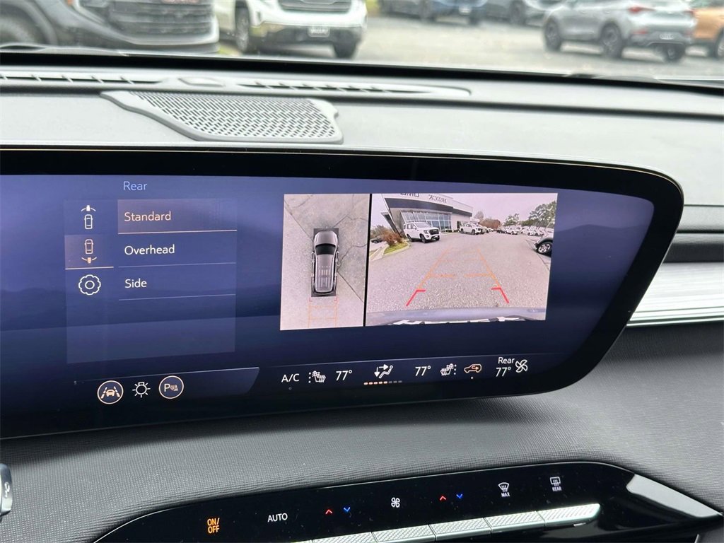 Certified 2025 Buick Enclave Preferred image 5