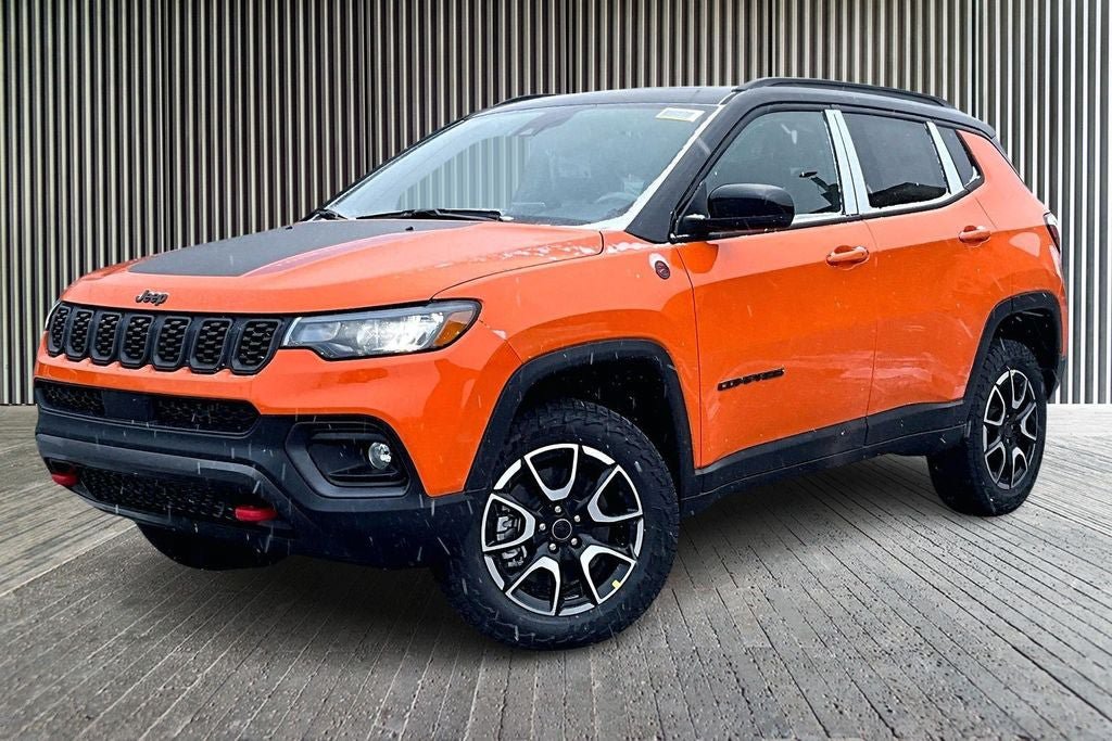 New 2026 Jeep Compass Trailhawk w/ Sun, Sound & Navigation Group AWD/4WD image 2