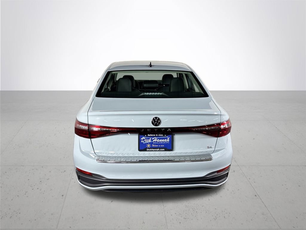 New 2026 Volkswagen Jetta SE image 7