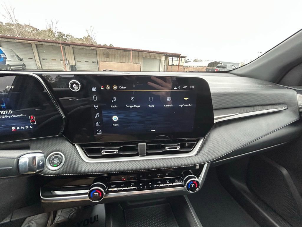 Used 2025 Chevrolet Equinox LT w/ Convenience Package II image 36