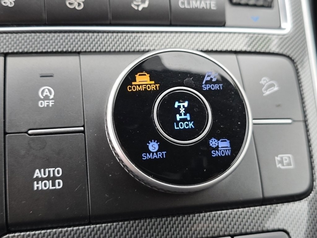 Used 2023 Hyundai Santa Fe SEL image 6