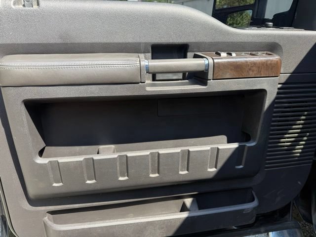 Used 2016 Ford F250 Platinum AWD/4WD image 17