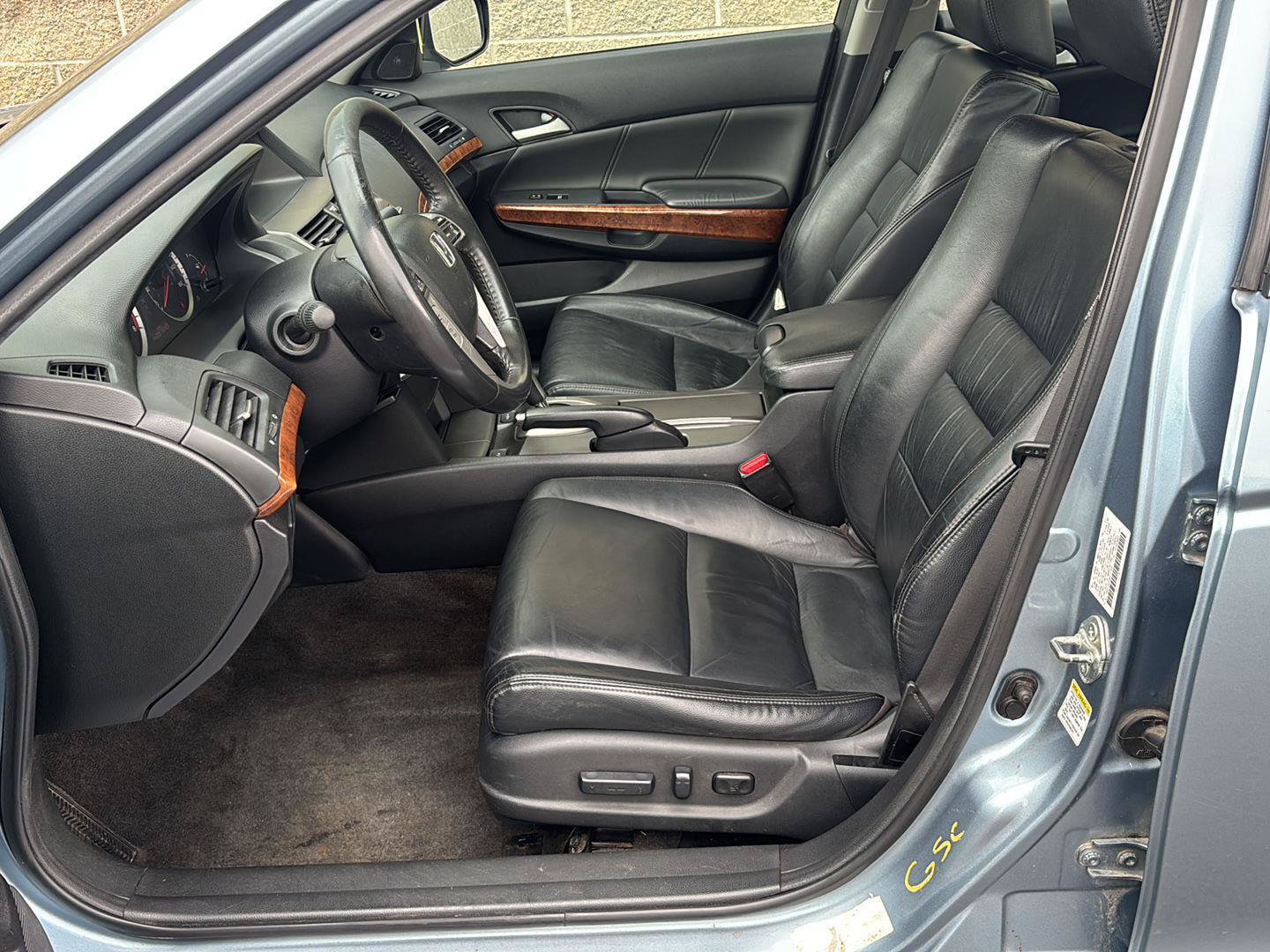 Used 2011 Honda Accord EX-L image 5