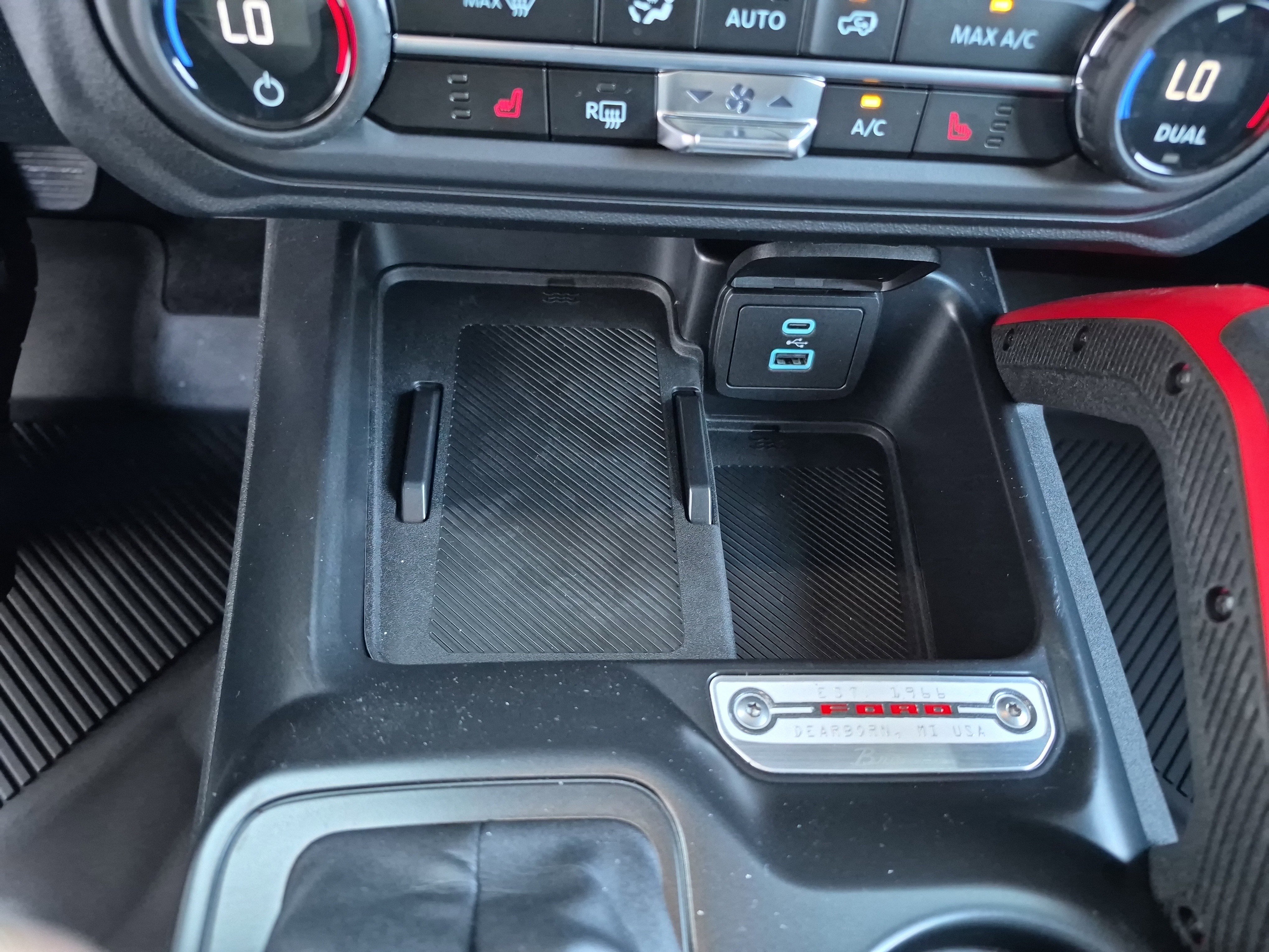 New 2025 Ford Bronco Heritage Edition image 31