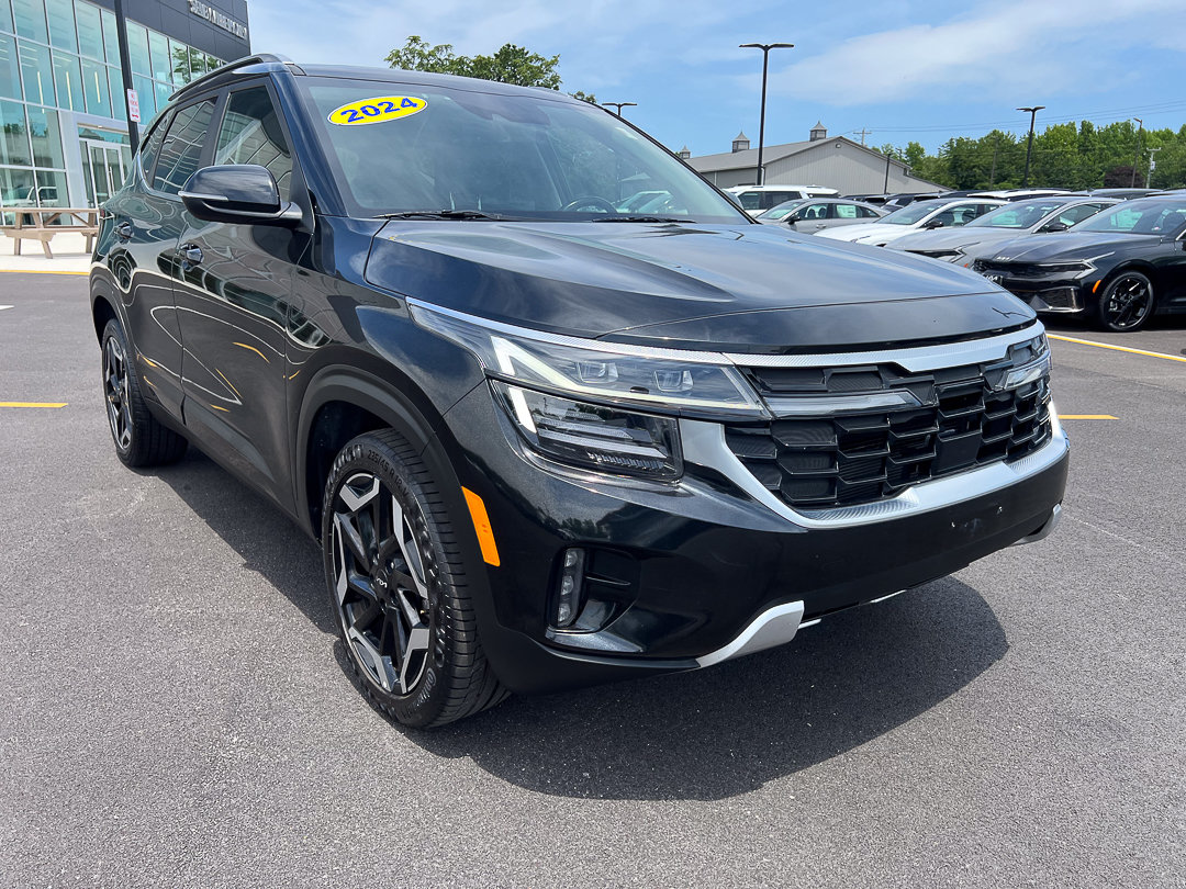 Used 2024 Kia Seltos SX w/ SX Sunroof Package AWD/4WD image 10