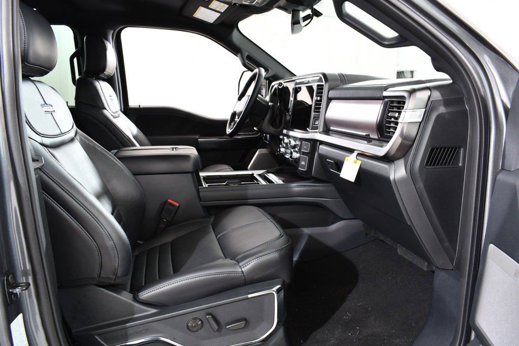 New 2026 Ford F350 Platinum w/ Tremor Off-Road Package image 10