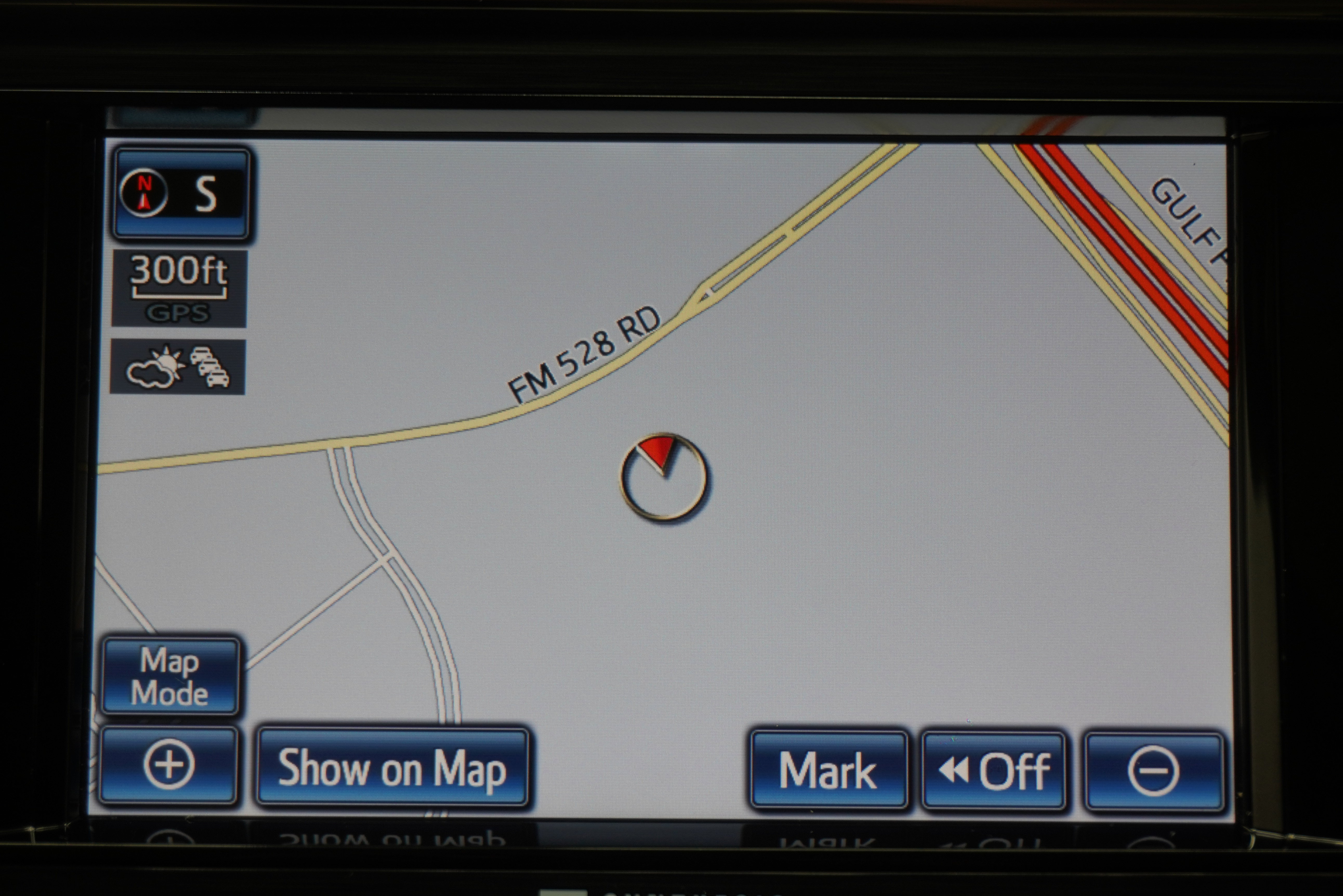 Used 2013 Toyota Avalon Limited w/ Technology Pkg FWD image 19