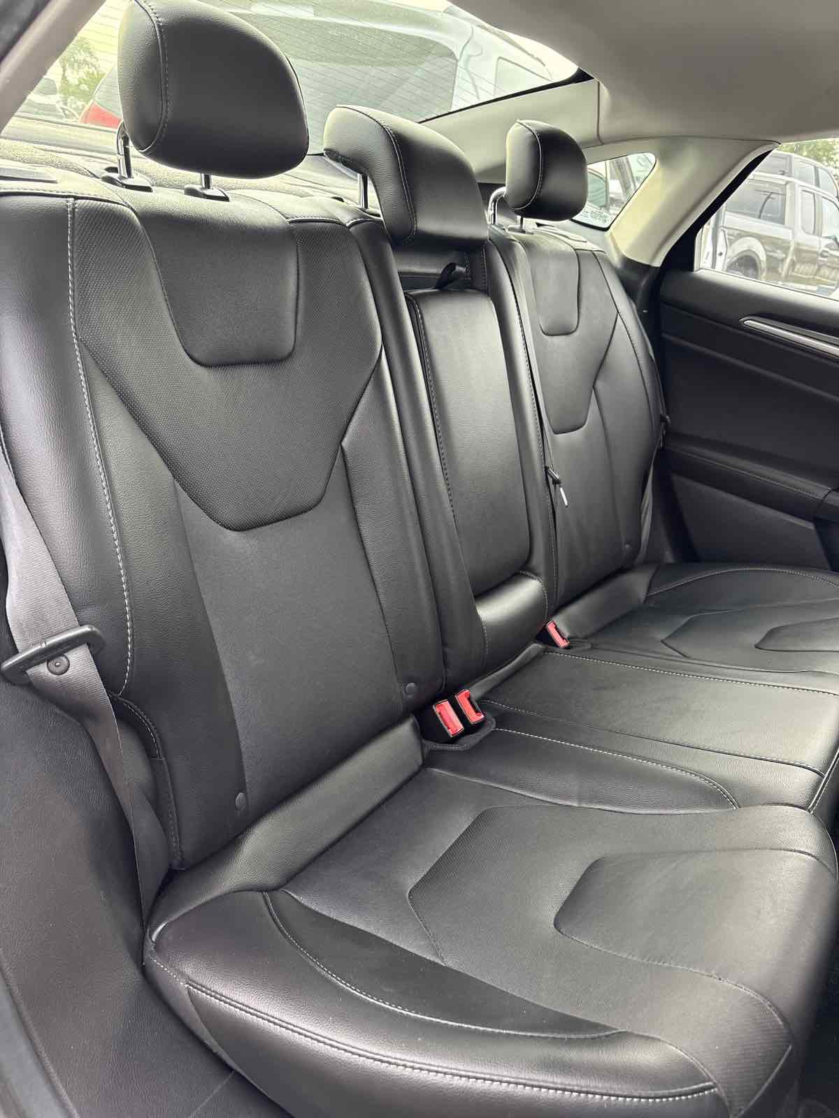 Used 2015 Ford Fusion Titanium FWD image 15
