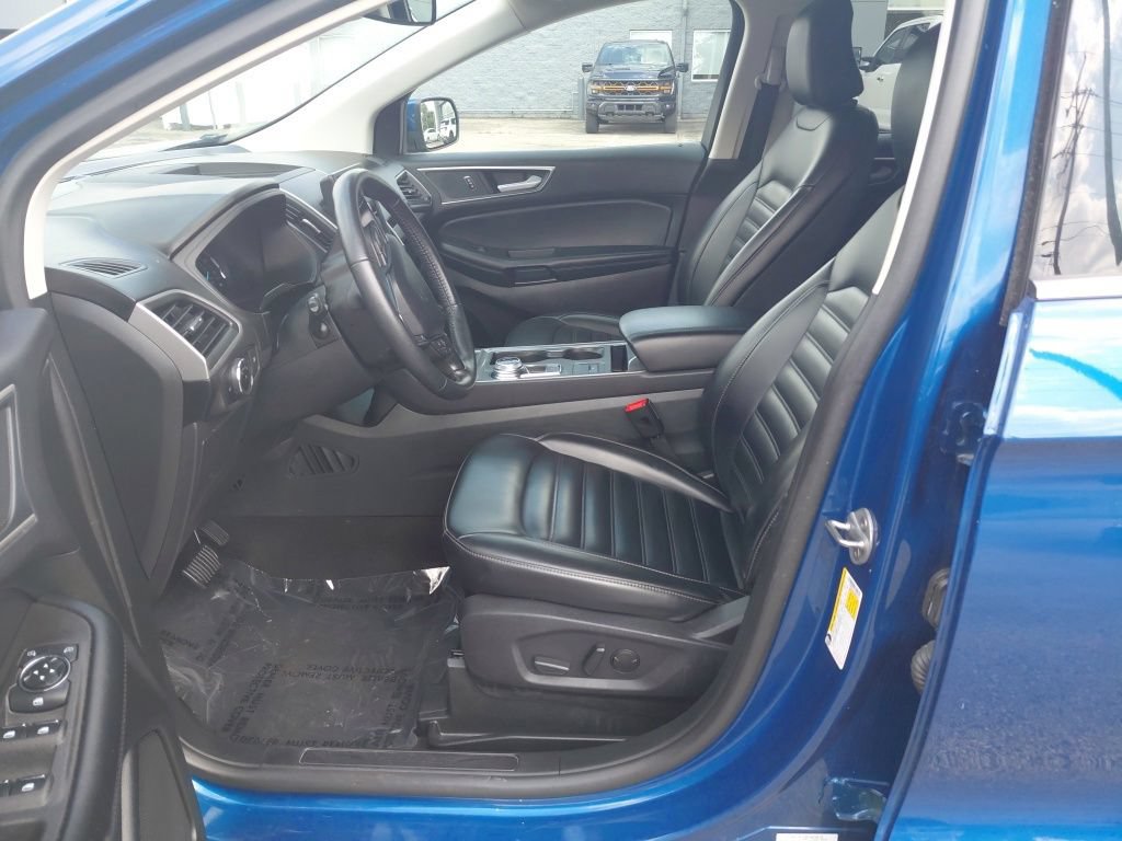 Used 2024 Ford Edge SEL AWD/4WD image 25