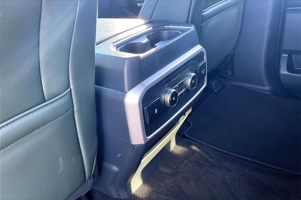 Used 2022 Ford Expedition Timberline image 24