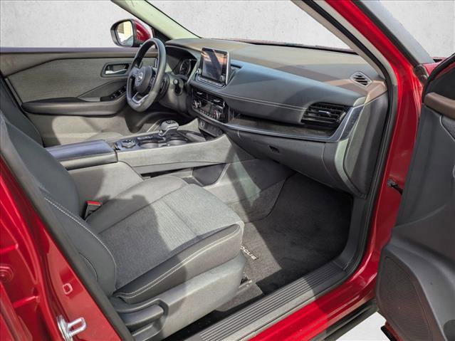 Used 2022 Nissan Rogue SV image 21