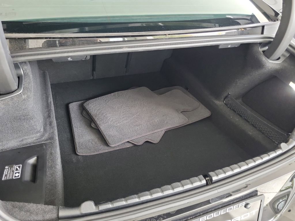 Used 2025 BMW M850i xDrive image 32