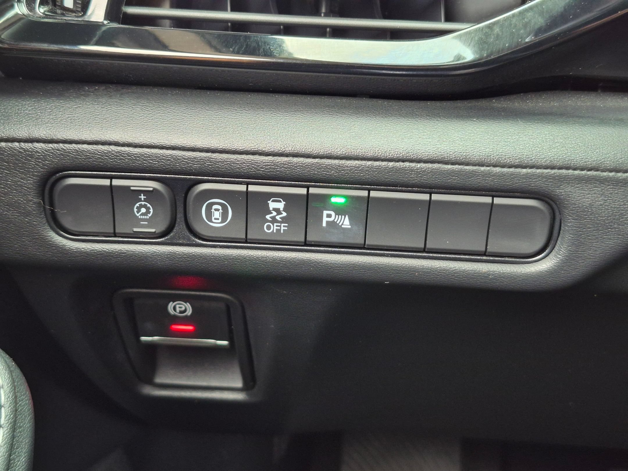 Used 2025 Acura MDX SH-AWD w/ Technology Package image 18
