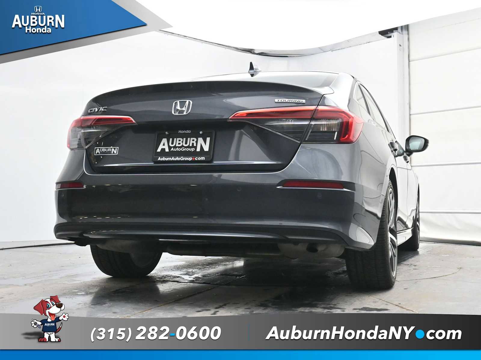 Used 2024 Honda Civic Touring image 13