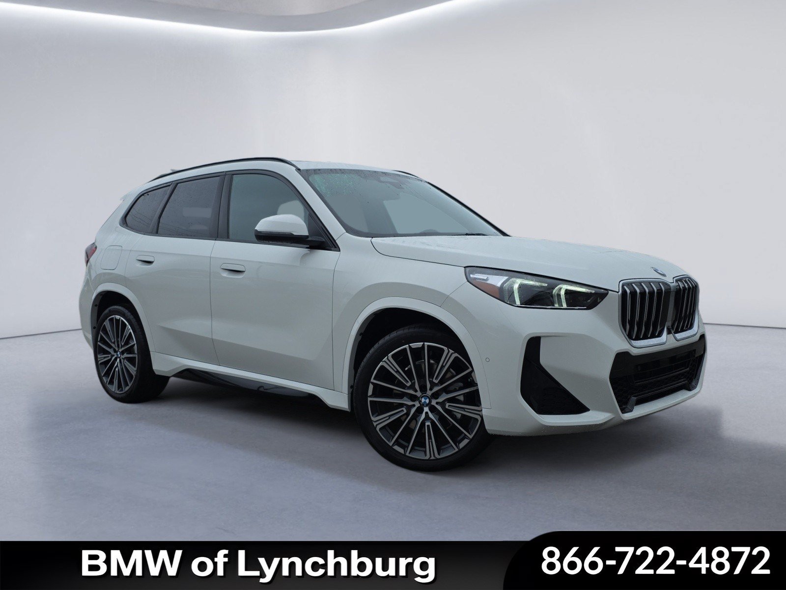 New 2027 BMW X1 xDrive28i AWD/4WD image 1