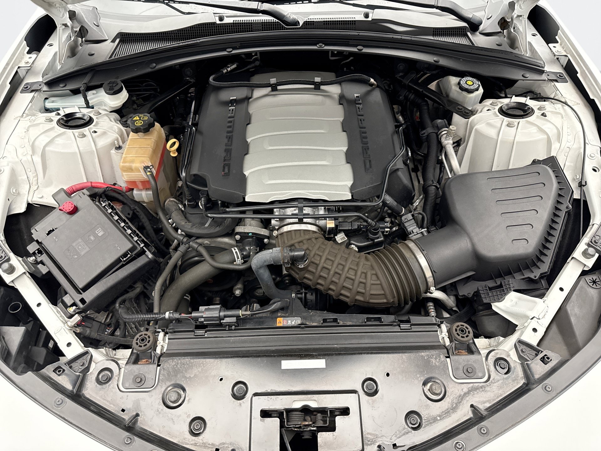 Used 2018 Chevrolet Camaro SS RWD image 28