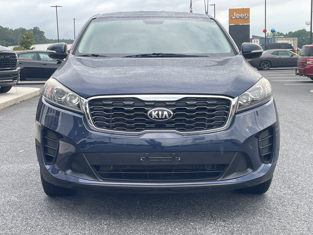 Used 2019 Kia Sorento FWD V6 image 2