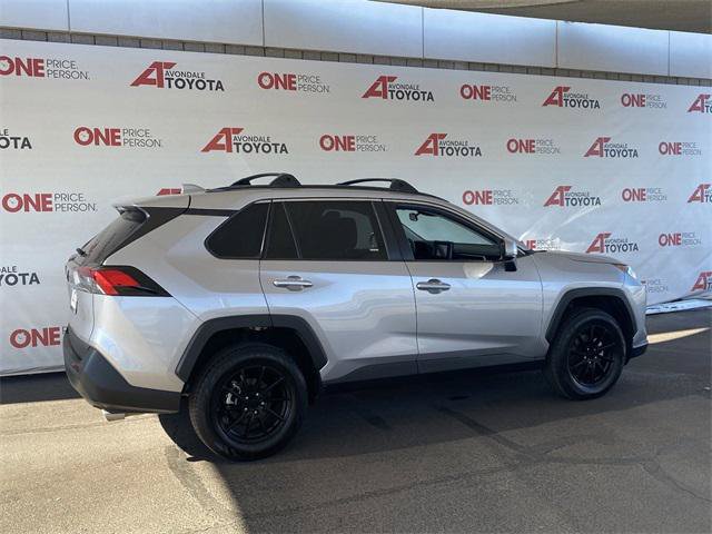 Certified 2021 Toyota RAV4 XLE w/ Convenience Package FWD image 4
