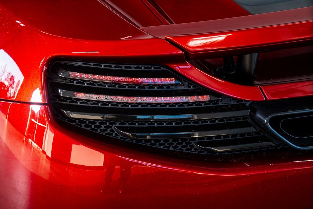 Used 2012 McLaren MP4-12C Coupe image 25