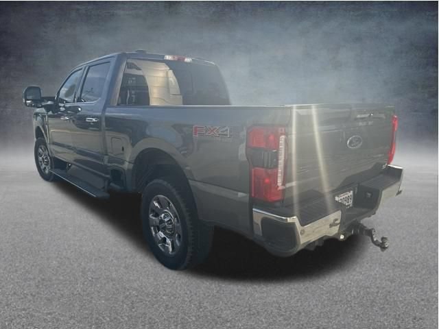 Used 2023 Ford F250 Lariat w/ Lariat Ultimate Package AWD/4WD image 9