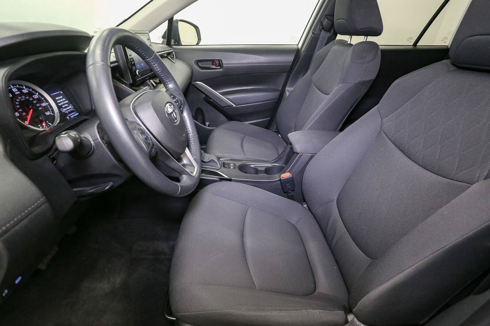 Used 2022 Toyota Corolla Cross LE w/ Moonroof Package AWD/4WD image 48