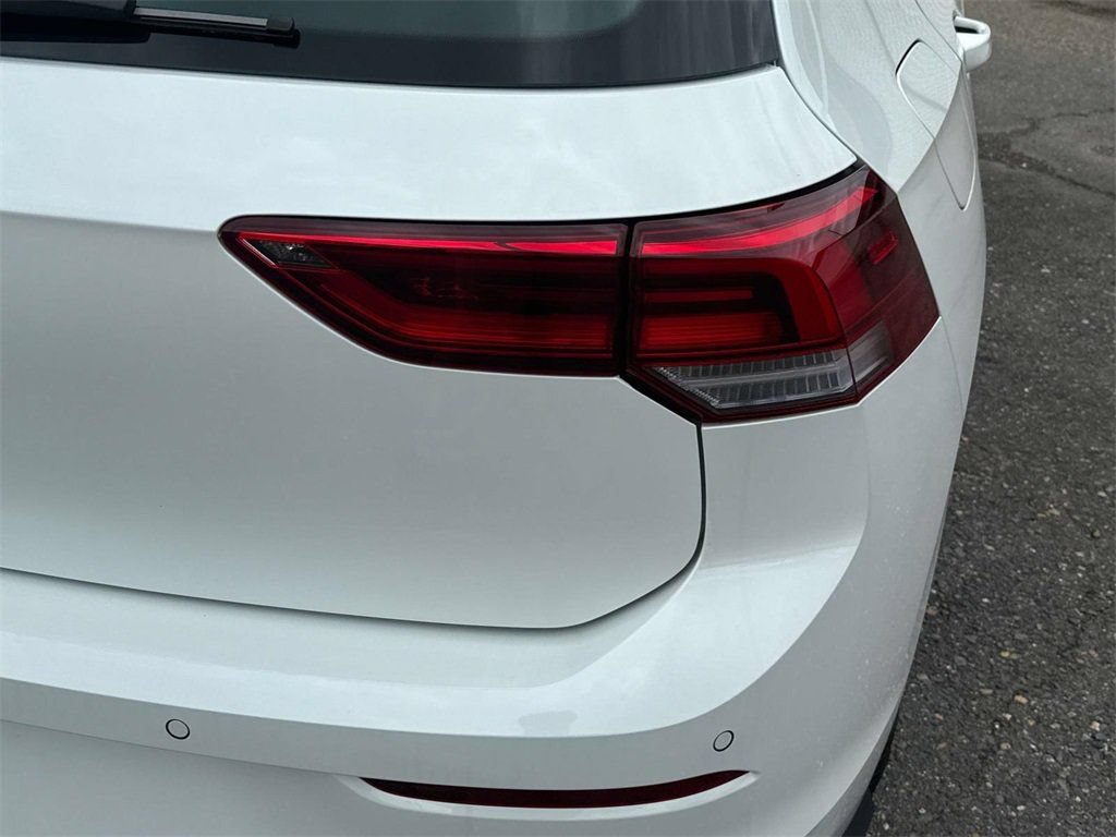 Certified 2025 Volkswagen GTI SE FWD image 11