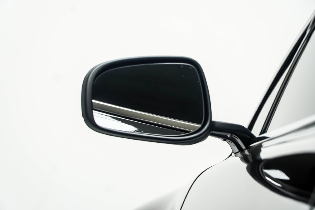 Used 2007 Aston Martin V8 Vantage Coupe RWD image 24