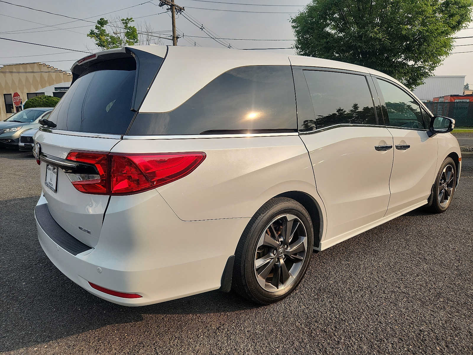 Certified 2023 Honda Odyssey Elite image 6