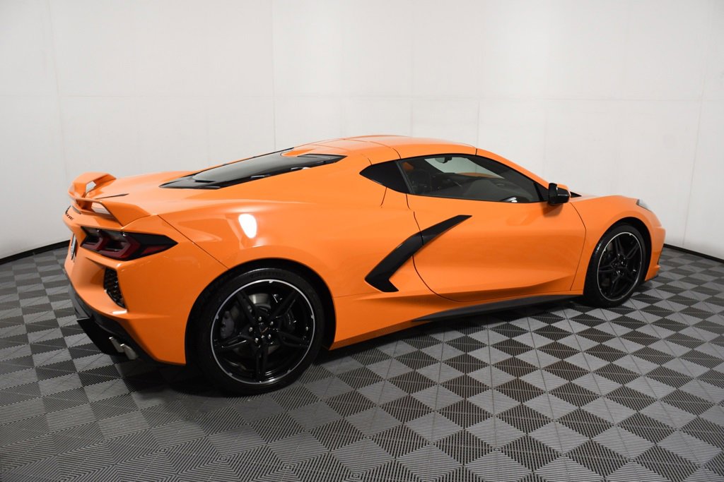 Used 2023 Chevrolet Corvette Stingray Premium Cpe w/ Z51 Performance Package image 7