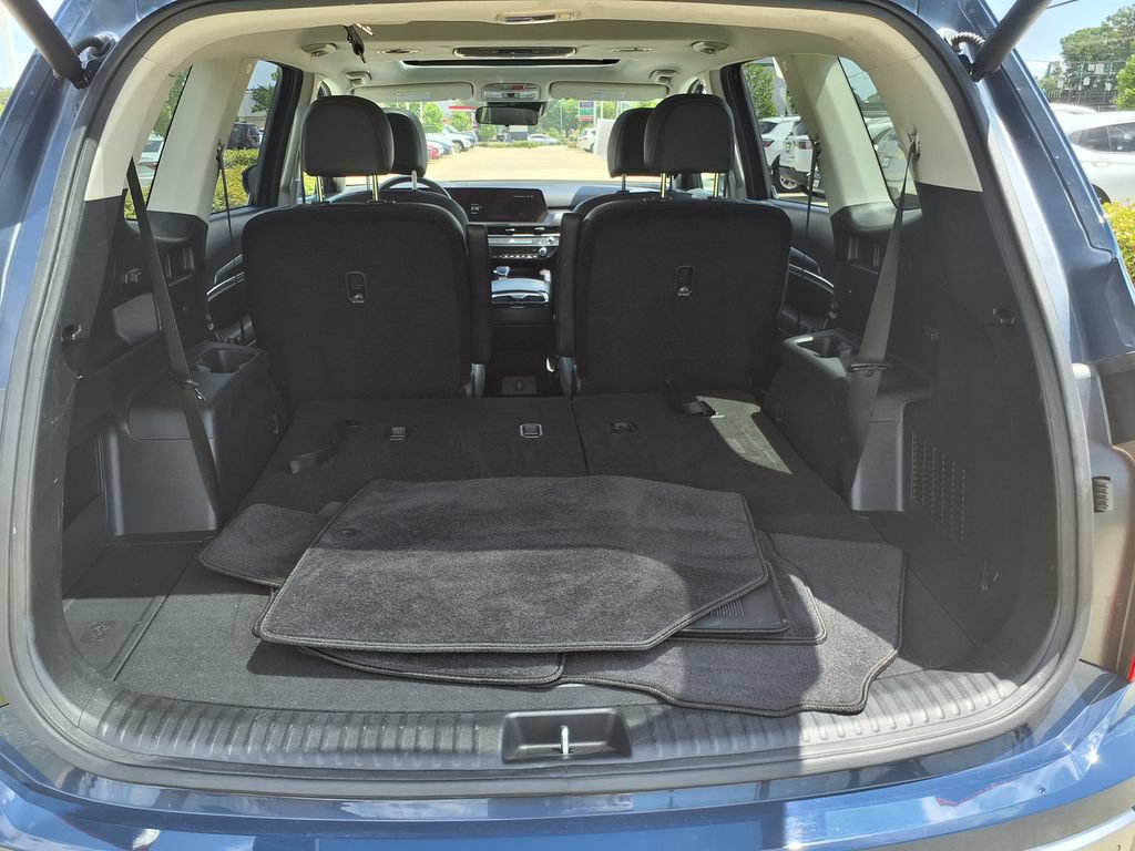 Used 2025 Kia Telluride S FWD image 13