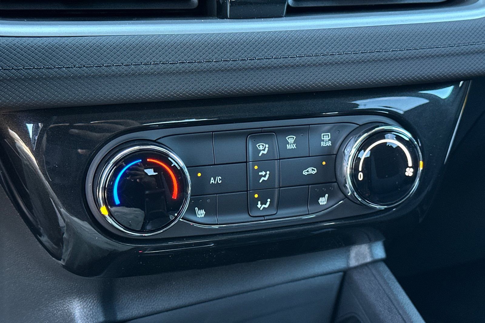 New 2026 Chevrolet TrailBlazer LT w/ Midnight Edition image 20