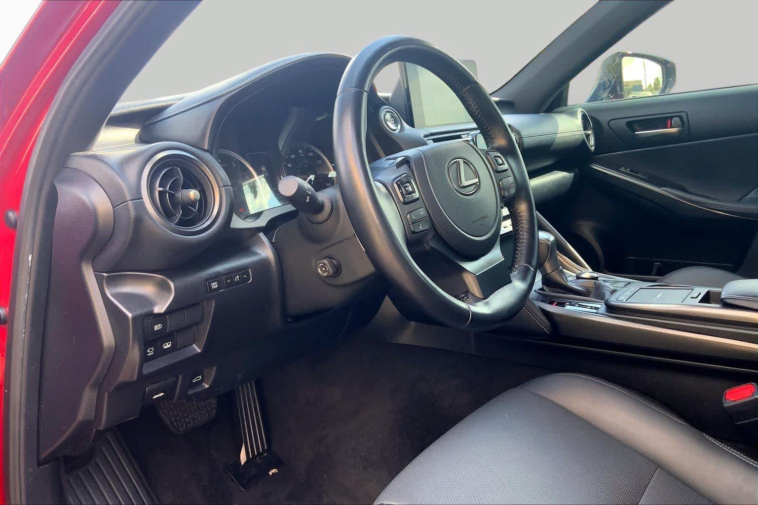 Used 2023 Lexus IS 300 AWD w/ Premium Package image 17