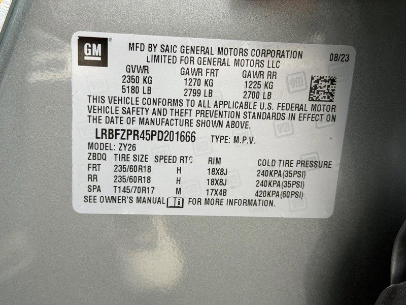 Used 2023 Buick Envision Essence image 24