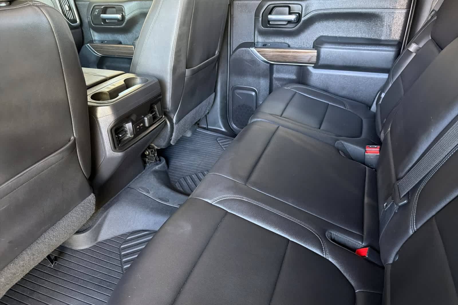 Used 2020 Chevrolet Silverado 1500 RST AWD/4WD image 4