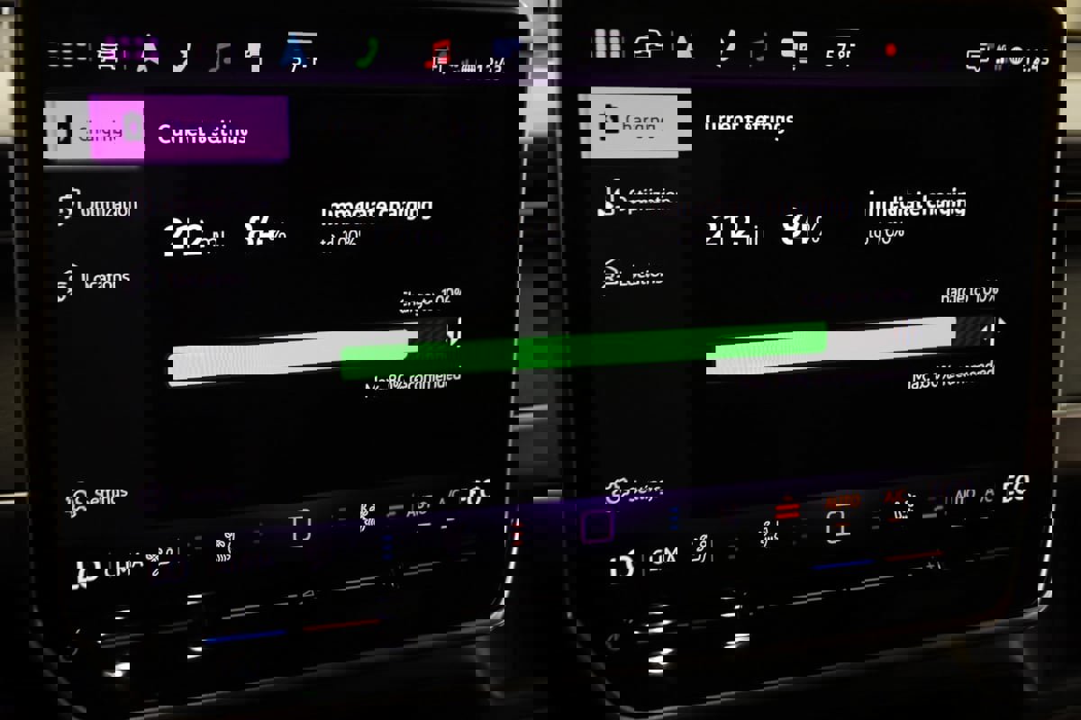 Used 2025 Volkswagen ID. Buzz Pro S image 37