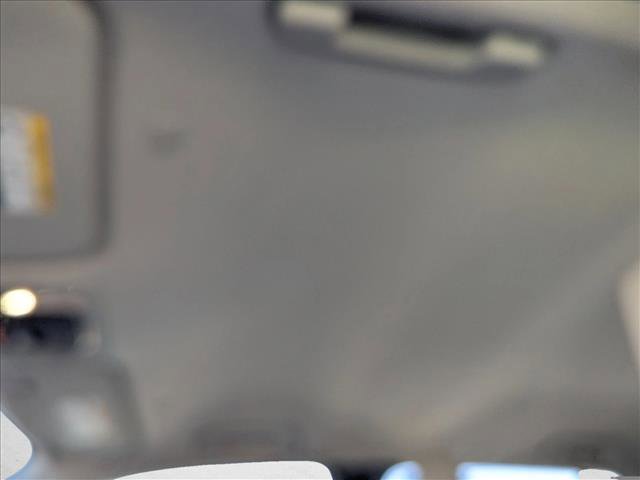 Used 2024 Toyota Corolla Cross L image 17