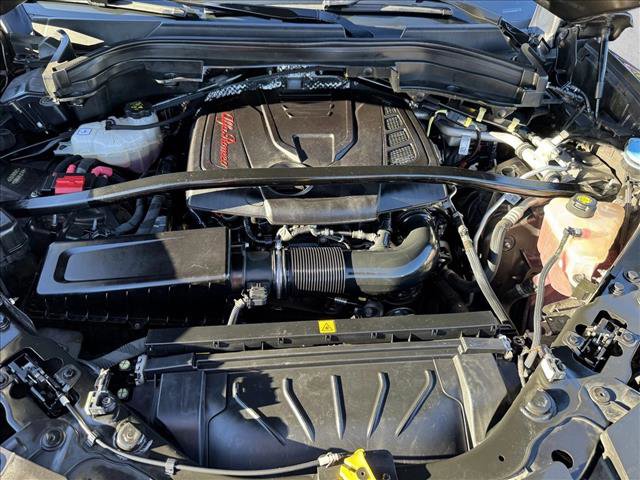 Used 2018 Alfa Romeo Stelvio Ti Sport image 20