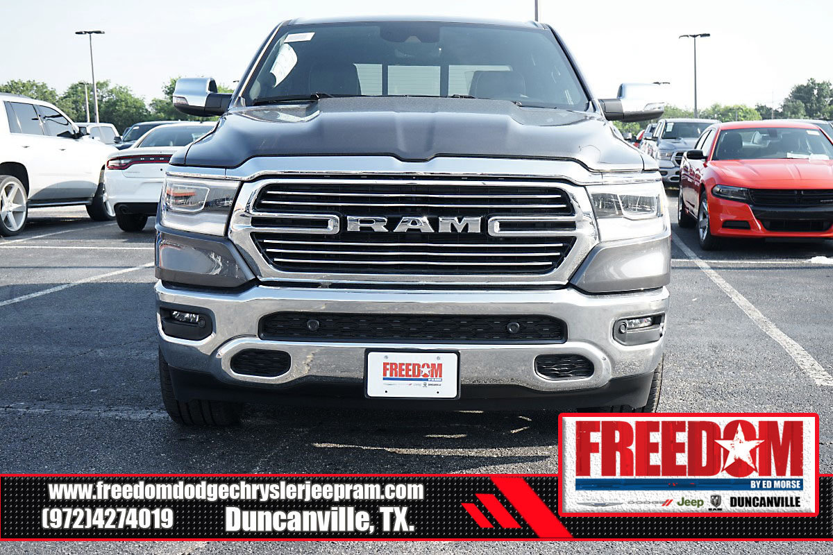 New 2023 RAM 1500 Laramie image 8