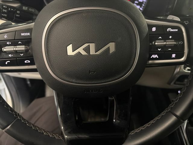 Used 2022 Kia Sorento SX AWD/4WD image 11