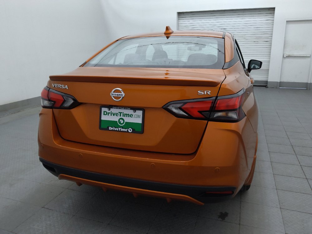Used 2021 Nissan Versa SR FWD image 7